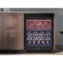 Electrolux EWUD040B8B - Cantina  Cantinetta 40 bottiglie Altezza 82cm 122 litri cm Classe G Nero