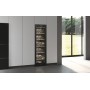 HAIER HWS247GGU1 - Cantinetta Vino da Incasso 247 Bottiglie 60cm Ripiani in Legno Classe G Nero